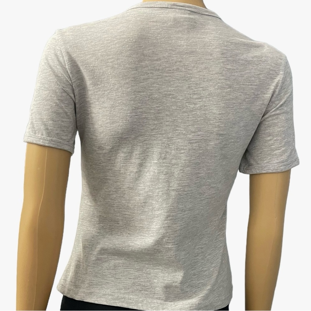 H&M Fitted T-shirt in soft cotton jersey with a printed design at front - Picture 8 of 10